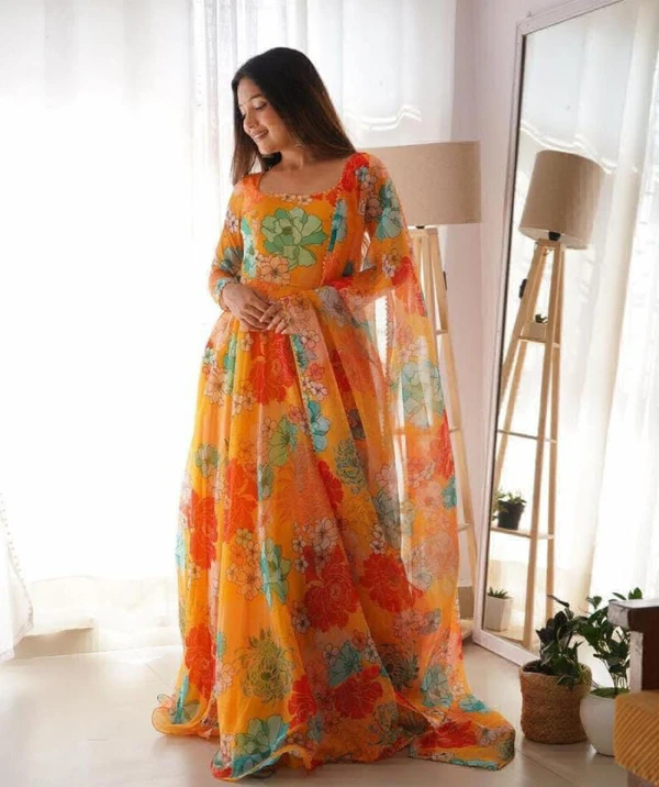 Big Flair gown  - L