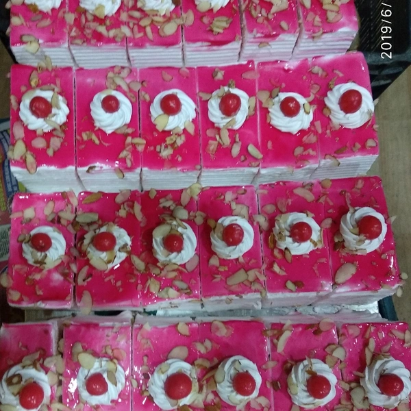 Strawberry Pastry