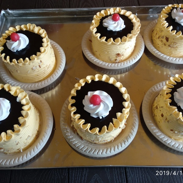 Round Pastry