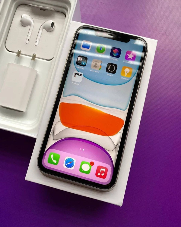 iPhone 11 128Gb 11 Months Used - Imported