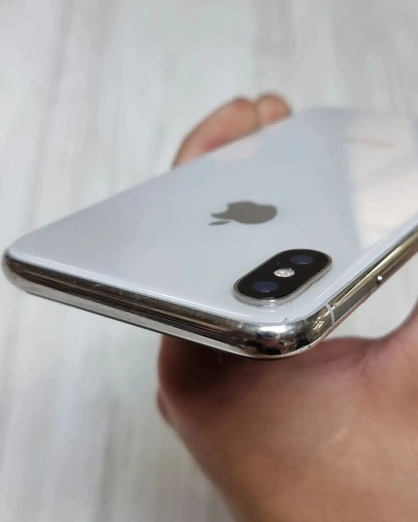 iPhone X 128Gb 13 Months used - Black