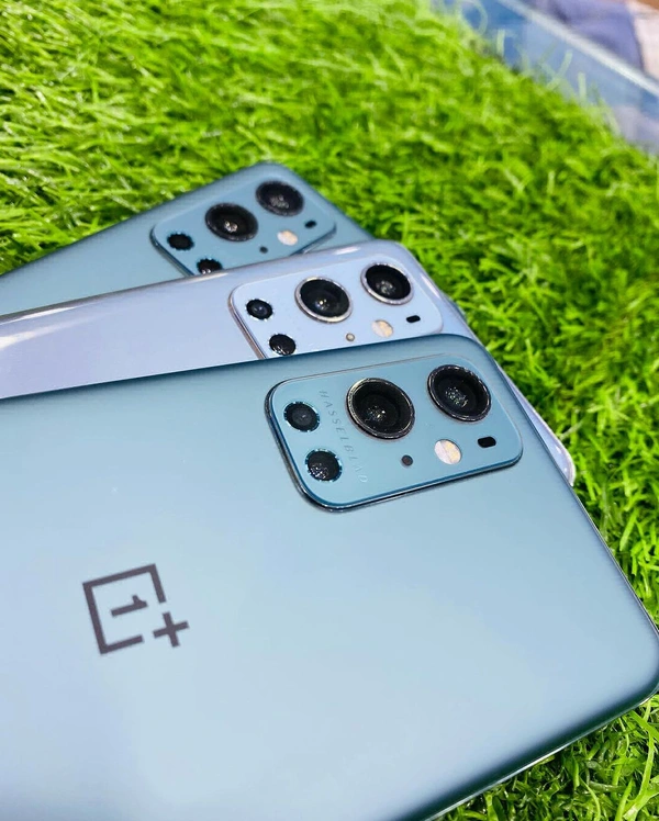 OnePlus 9 Pro 11 Months Used - Good Condition (Minor Scratches) - Nobel