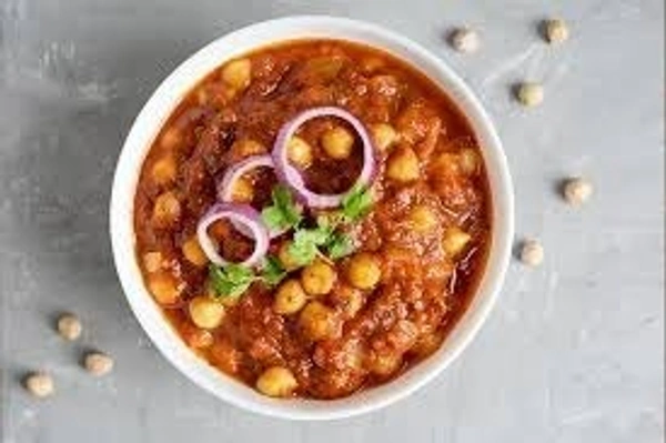 Chapati (3pcs) With Shahi Chole Masala