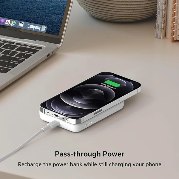 Belkin 2500 mAh Magnetic MagSafe Compatible Wireless Power Bank, Sleek Design for iPhone 15, 14, 13 and 12 Series, Compatible with MagSafe Covers – White