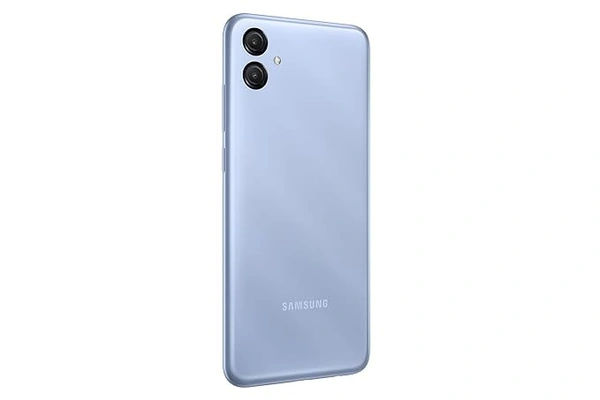 ( Refurbished )Samsung Galaxy A04e (Light Blue, 4GB, 128GB Storage) | 13 MP Rear Camera | Face Unlock | Upto 8GB RAM with RAM Plus | MediaTek Helio P35 | 5000 mAh Battery