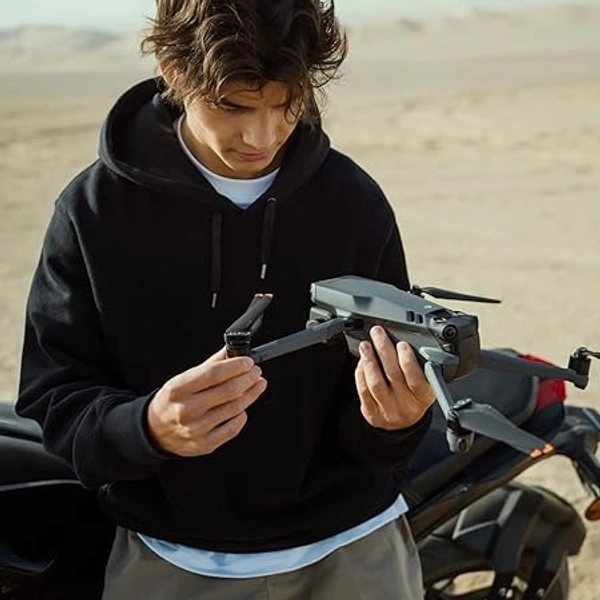 DJI Mavic 3 - Camera Drone with 4/3 CMOS Hasselblad Camera, 5.1K Video, Omnidirectional Obstacle Sensing, 46-Min Flight, RC Quadcopter with Advanced Auto Return, Max 15km Video Transmission