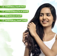 Mamaearth Onion Hair Oil for Hair Growth & Hair Fall Control with Redensyl 100ml