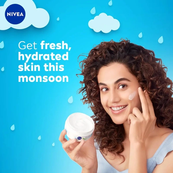 NIVEA Soft Light Moisturizer For Face, Hand & Body, Instant Hydration, Non-Greasy Cream With Vitamin E & Jojoba Oil, 50ml