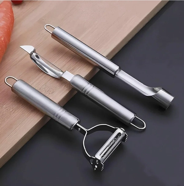 Solitude PCENF5311 (Set of 3) Stainless Steel Vegetable Peeler Set Includes Apple Corer, Straight Julienne Peeler, Veggie Cutter & Slicer60%off