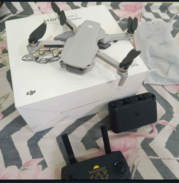 DJI Mavic Mini fly more combo drone – 30min flight time, 2.7K Camera - White