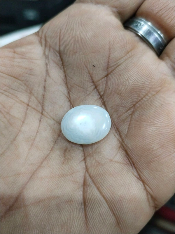 Astro Planet And Vastu Arc White Moonstone  - White, Oval