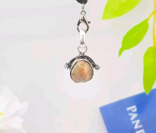 Astro Planet  Machmani Locket - White, Free
