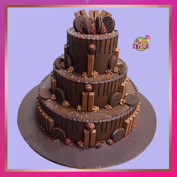 Designer Cakes 12