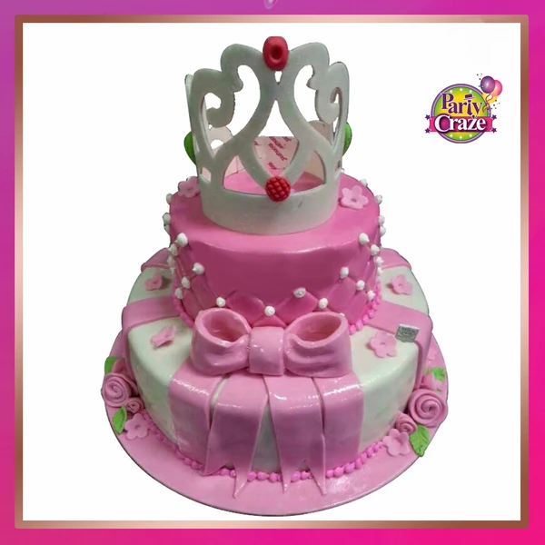 Designer Cakes 36