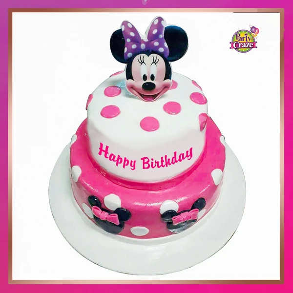 Designer Cakes 37