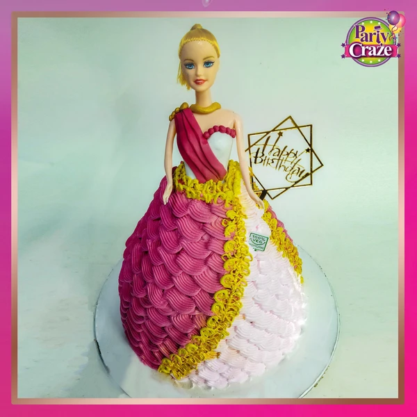 Designer Cakes 59