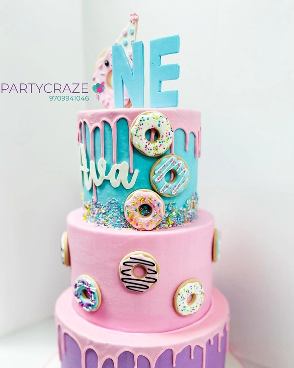 Designer Cakes 67