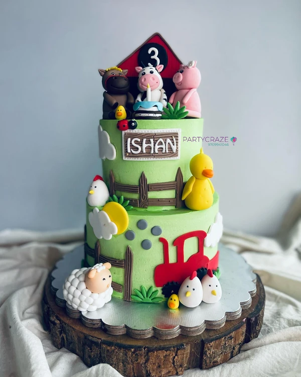 Designer Cakes 79