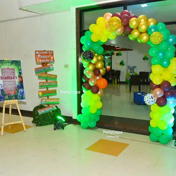 Jungle Safari Theme 