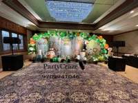 Jungle Safari Theme 