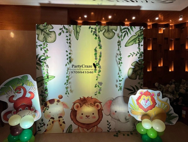 Jungle Safari Theme 