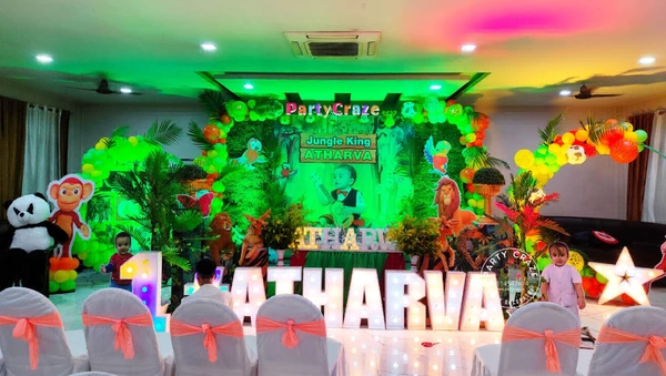 Jungle Safari Theme 
