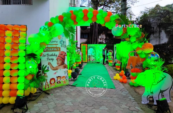 Jungle Safari Theme 