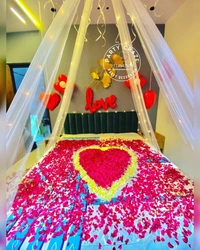 First Night Room Decor 2