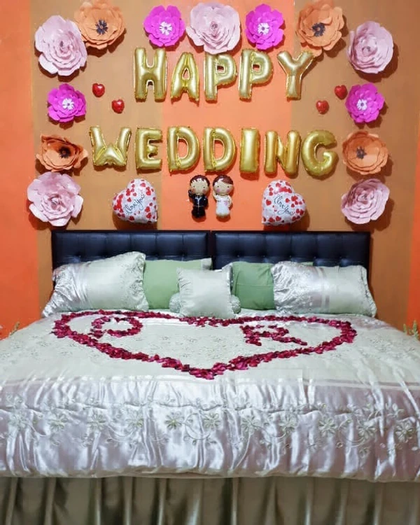 First Night Room Decor 4