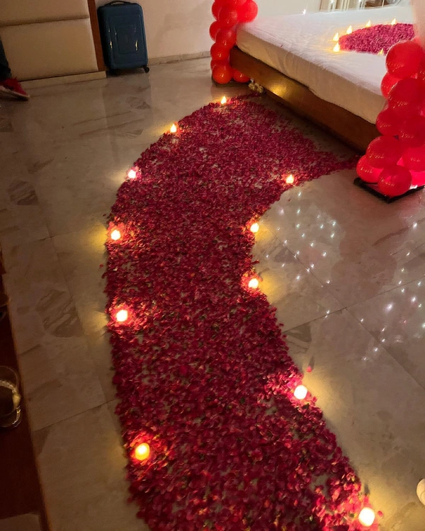 First Night Room Decor 16