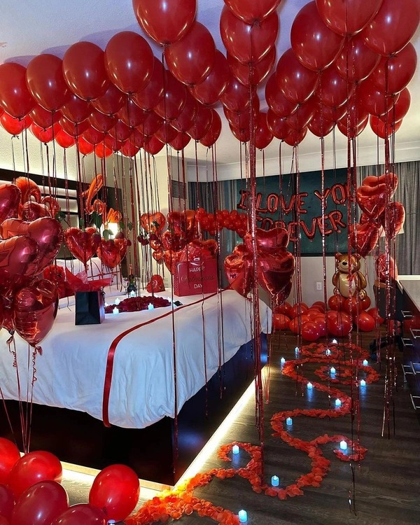 First Night Room Decor 17