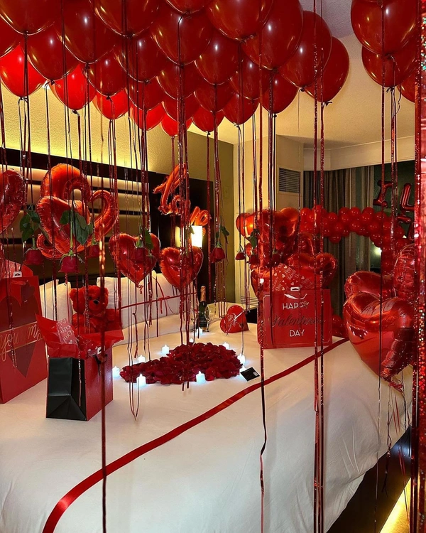 First Night Room Decor 17