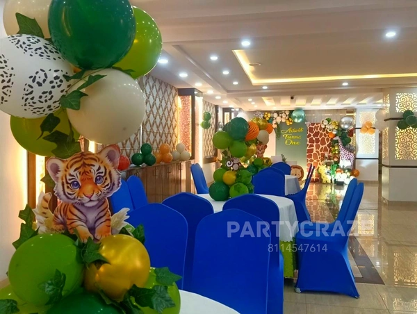 Jungle Safari Theme 