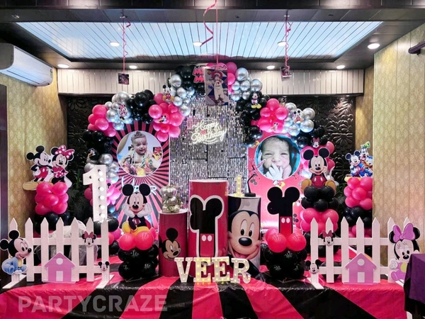 Mickey Mouse & Minnie Mouse Theme 