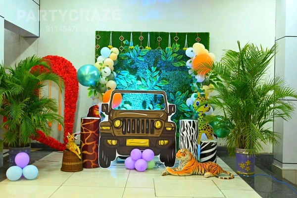 Jungle Safari Theme 