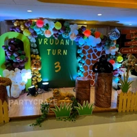Jungle Theme