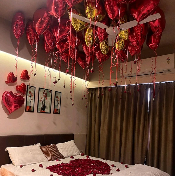 First Night Room Decor 25
