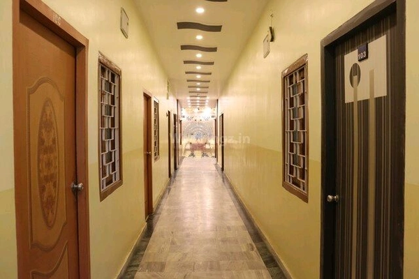 Hotel Apsara, Kadam Kuan, Patna