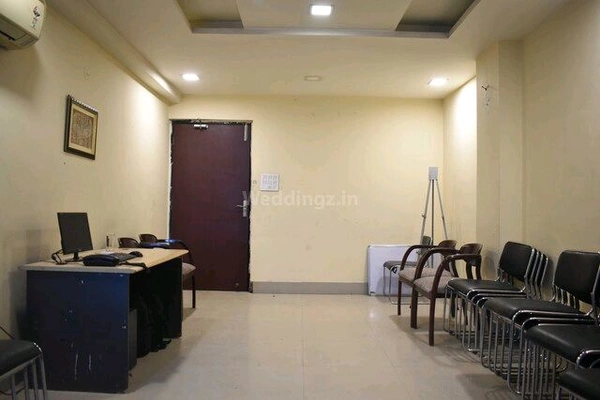 Hotel Eleven Inn, Exhibition Road, Patna