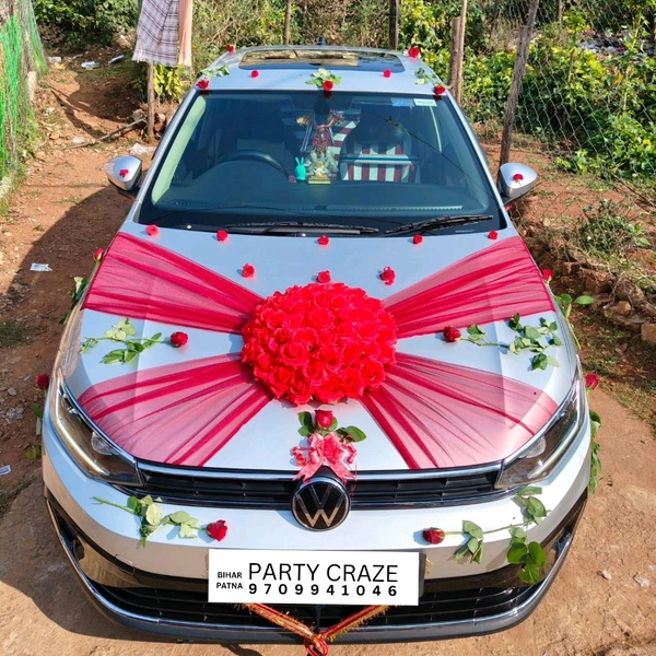 Wedding Car Decor 11