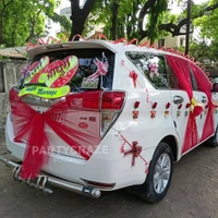 Wedding Car Decor 12