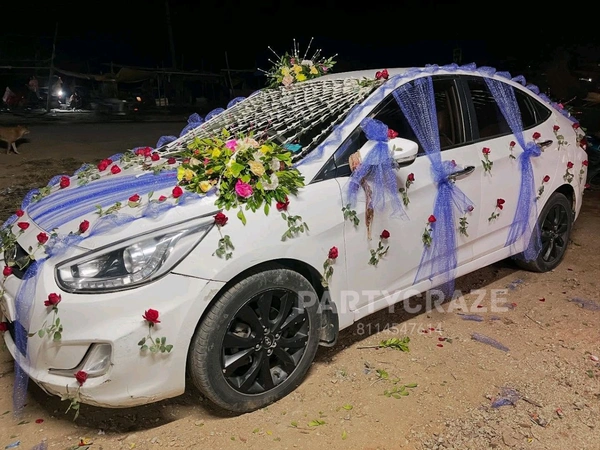 Wedding Car Decor 16