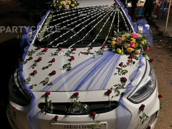 Wedding Car Decor 16