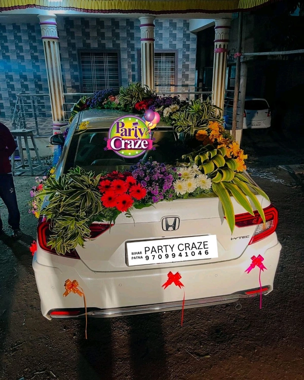 Wedding Car Decor 18