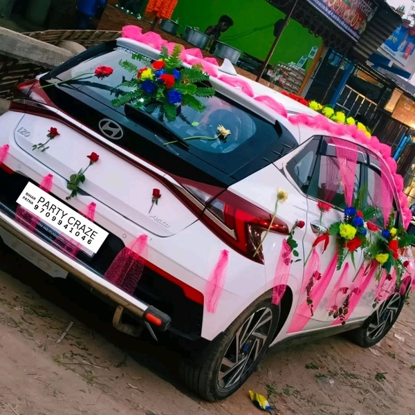 Wedding Car Decor 29