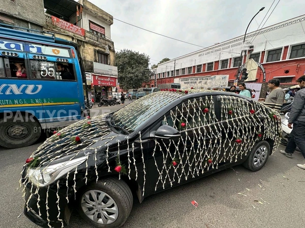 Wedding Car Decor 31