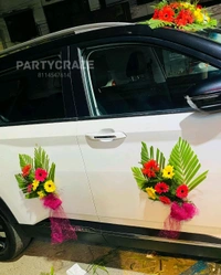 Wedding Car Decor 33