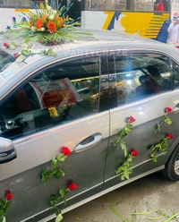 Wedding Car Decor 38