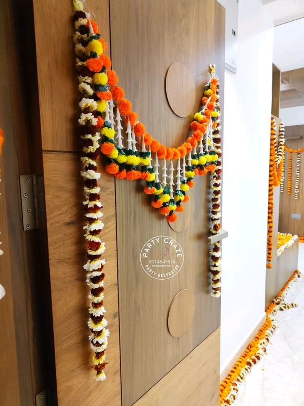 House Warming Decor 1