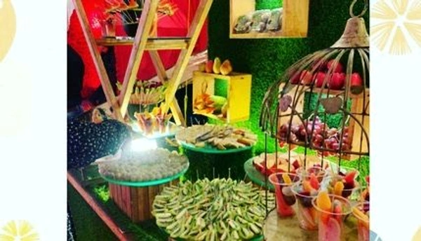 Live Fruits Counter Stall